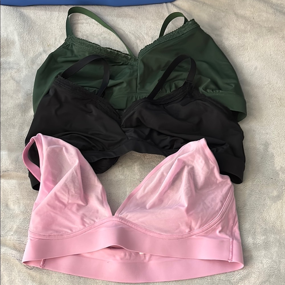 Aerie Smoothez Pink, Black, Green Seamless Bras